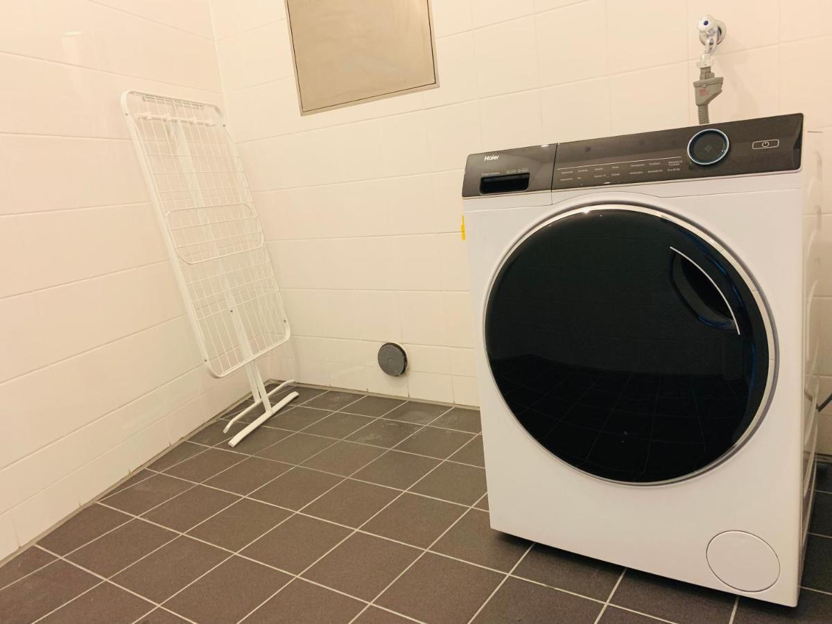 Ruhige Wohnung Im Gasometer Wien *Wifi*U3*Netflix* Buitenkant foto
